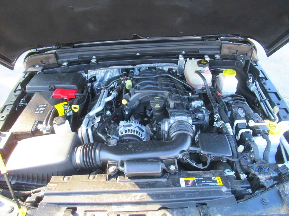 2025 Jeep JT Gladiator - Image 8 of 20