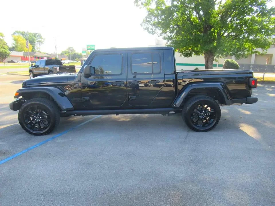 2025 Jeep JT Gladiator - Image 2 of 20
