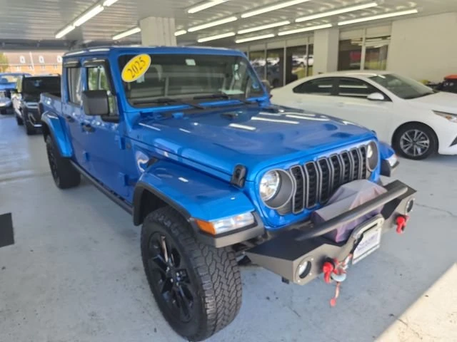 2025 Jeep JT Gladiator - Image 6 of 20