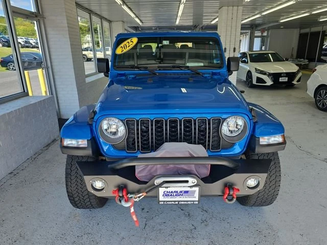2025 Jeep JT Gladiator - Image 7 of 20