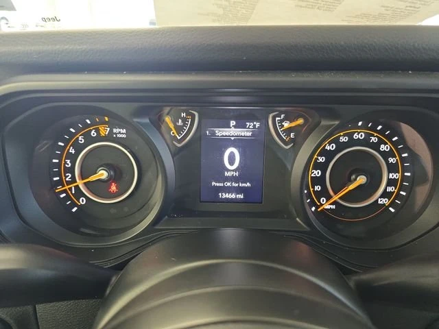 2025 Jeep JT Gladiator - Image 16 of 20