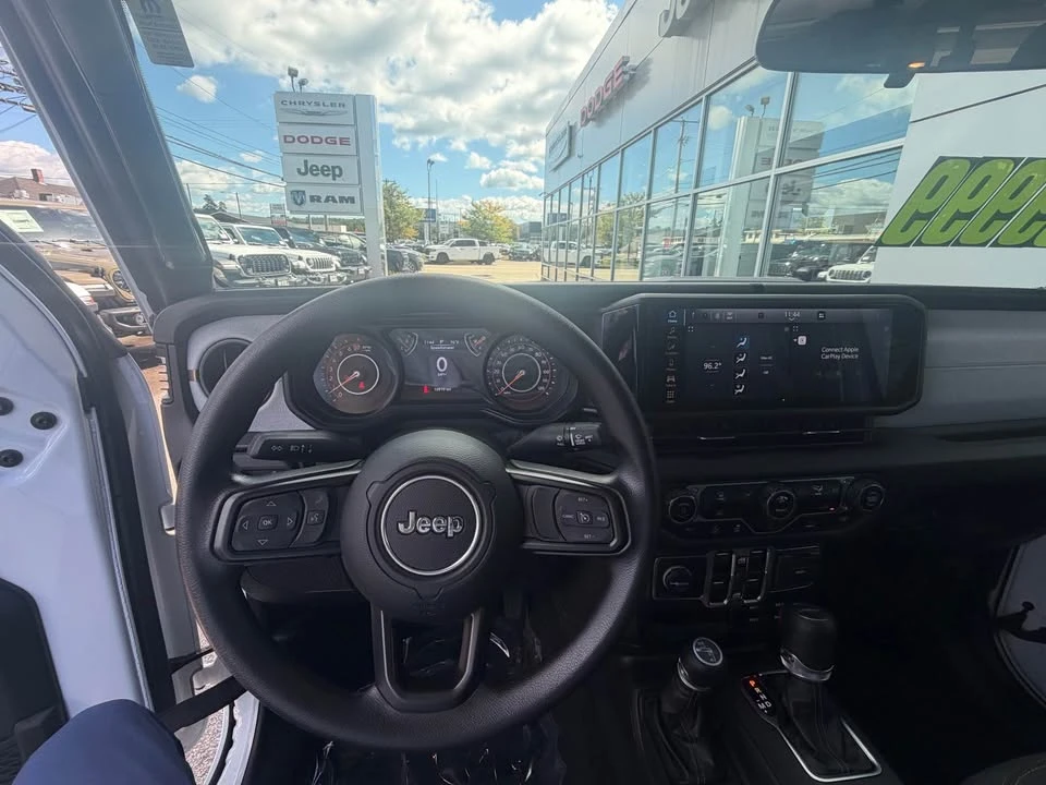 2025 Jeep JT Gladiator - Image 6 of 7