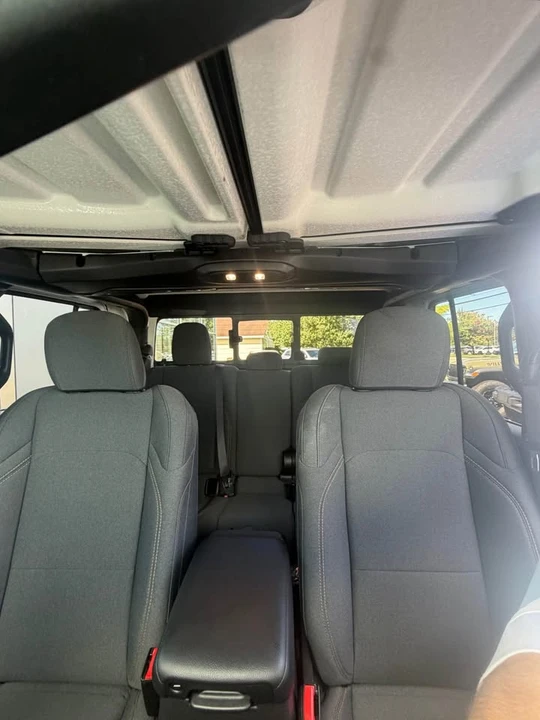 2025 Jeep JT Gladiator - Image 7 of 7