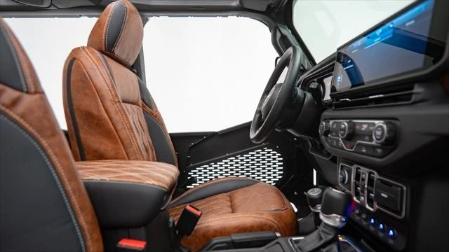 2025 Jeep JT Gladiator - Image 19 of 21