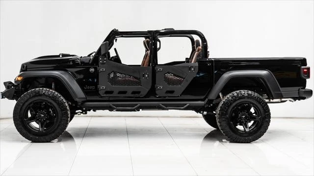 2025 Jeep JT Gladiator - Image 11 of 21