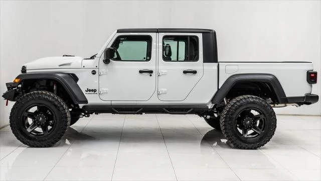 2025 Jeep JT Gladiator - Image 15 of 21