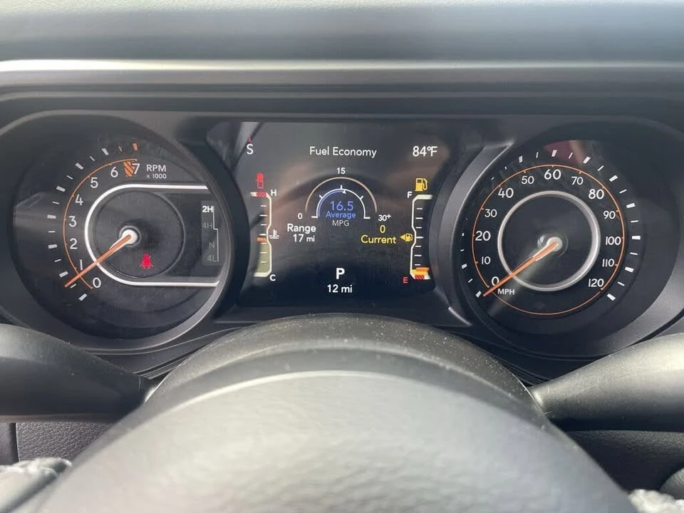 2025 Jeep JT Gladiator - Image 18 of 20