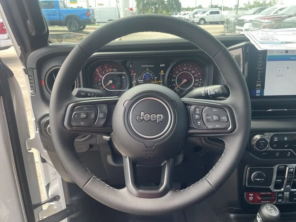 2025 Jeep JT Gladiator - Image 15 of 20