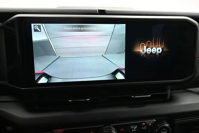 2025 Jeep JT Gladiator - Image 7 of 20