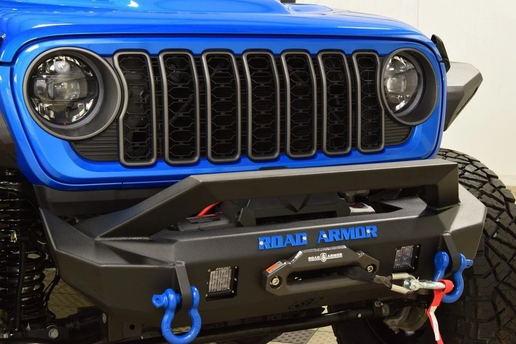 2025 Jeep JT Gladiator - Image 11 of 21