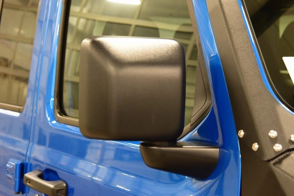 2025 Jeep JT Gladiator - Image 19 of 21