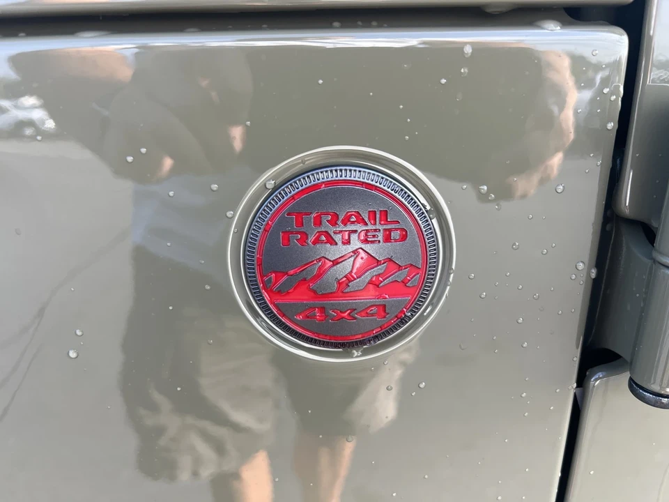 2025 Jeep JT Gladiator - Image 8 of 21