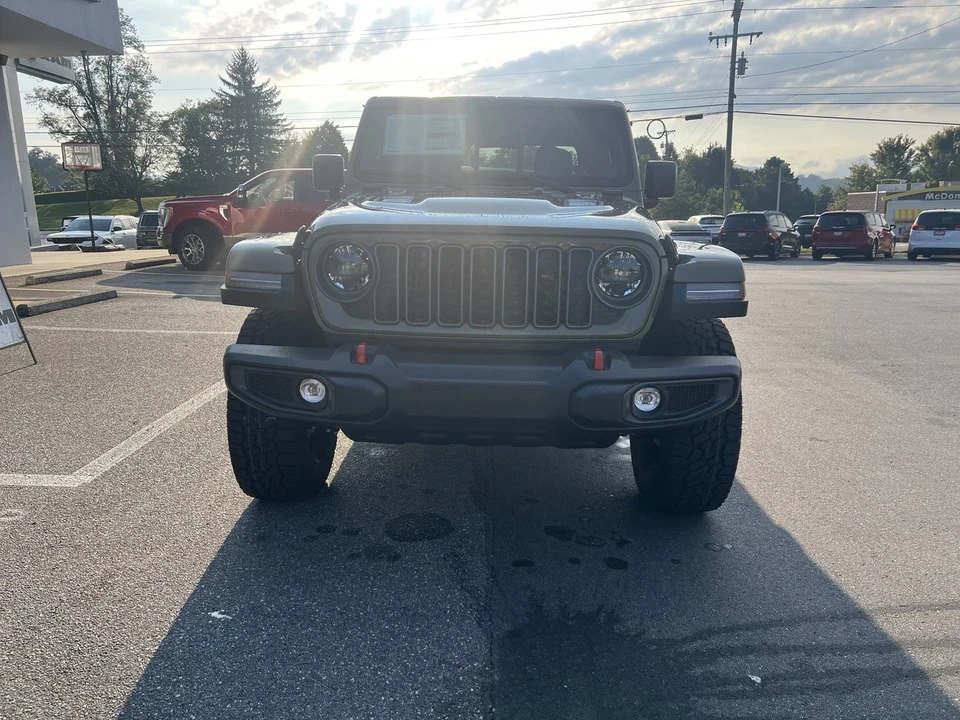 2025 Jeep JT Gladiator - Image 5 of 21