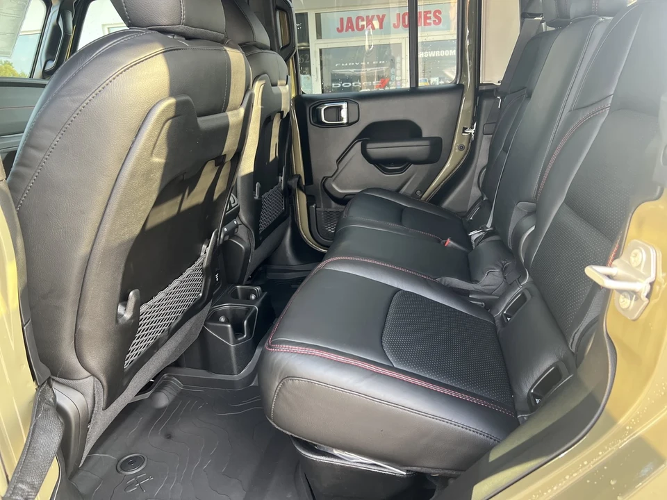 2025 Jeep JT Gladiator - Image 11 of 21