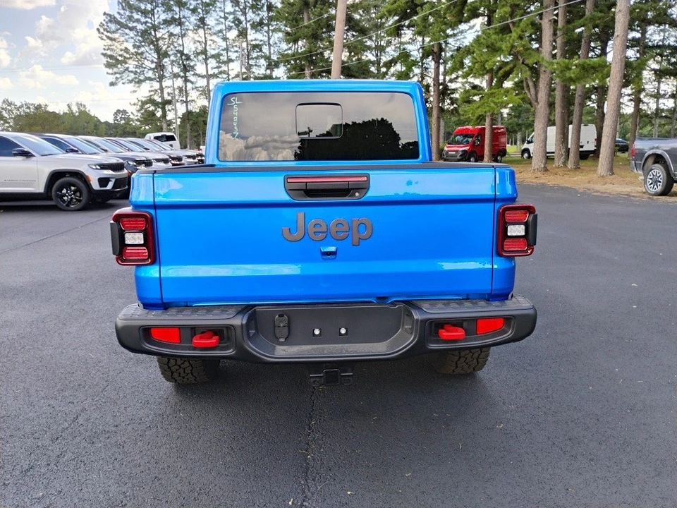 2025 Jeep JT Gladiator - Image 6 of 12