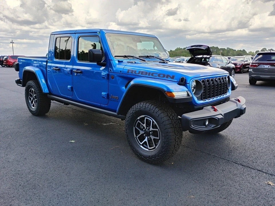 2025 Jeep JT Gladiator - Image 3 of 12