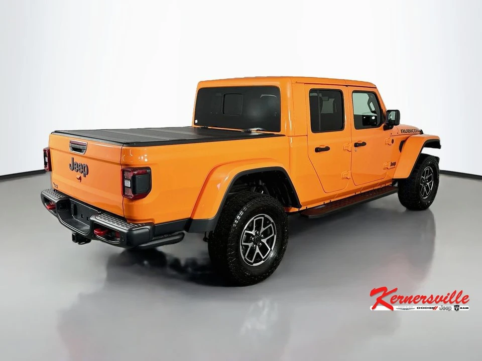 2025 Jeep JT Gladiator - Image 7 of 24