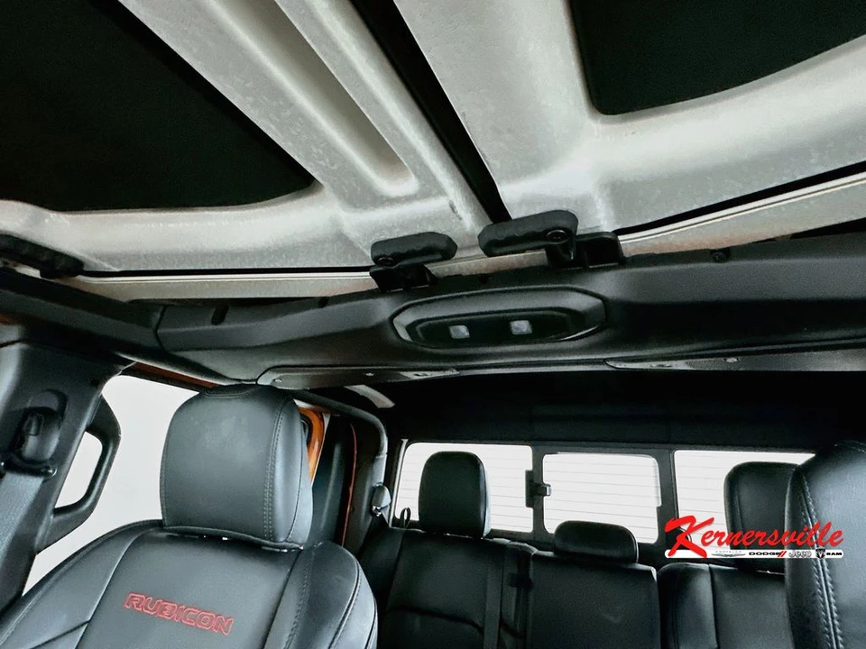 2025 Jeep JT Gladiator - Image 21 of 24