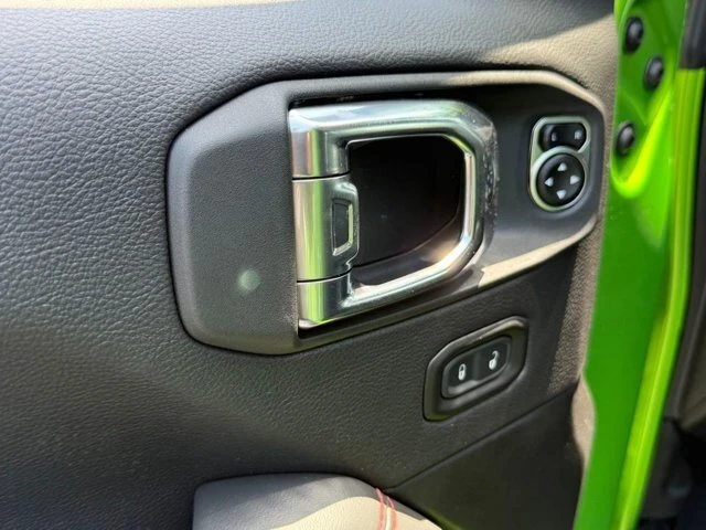 2025 Jeep JT Gladiator - Image 12 of 12