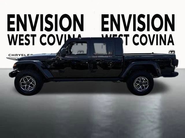2025 Jeep JT Gladiator - Image 5 of 12