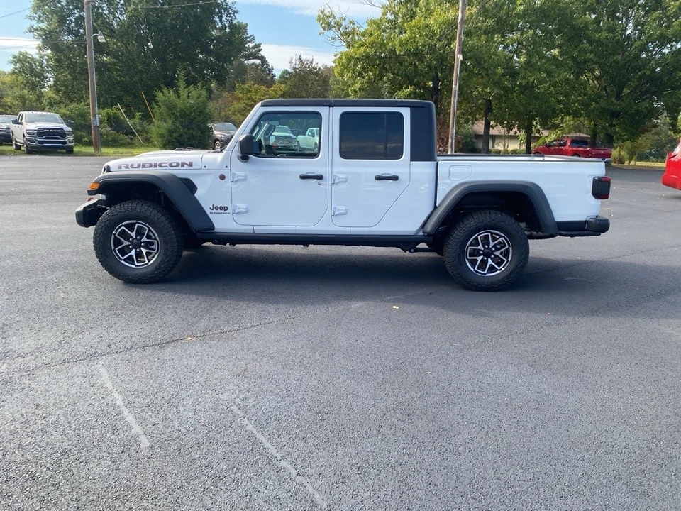2025 Jeep JT Gladiator - Image 8 of 12