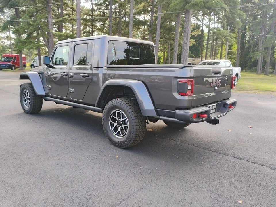 2025 Jeep JT Gladiator - Image 7 of 12