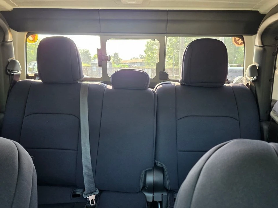 2025 Jeep JT Gladiator - Image 27 of 31