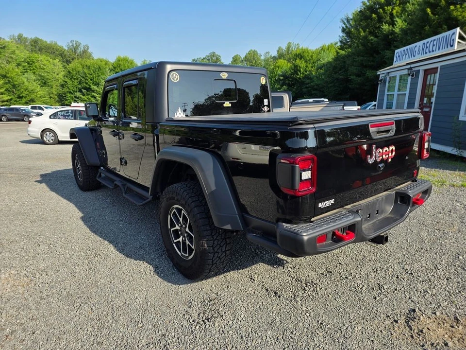 2025 Jeep JT Gladiator - Image 6 of 31