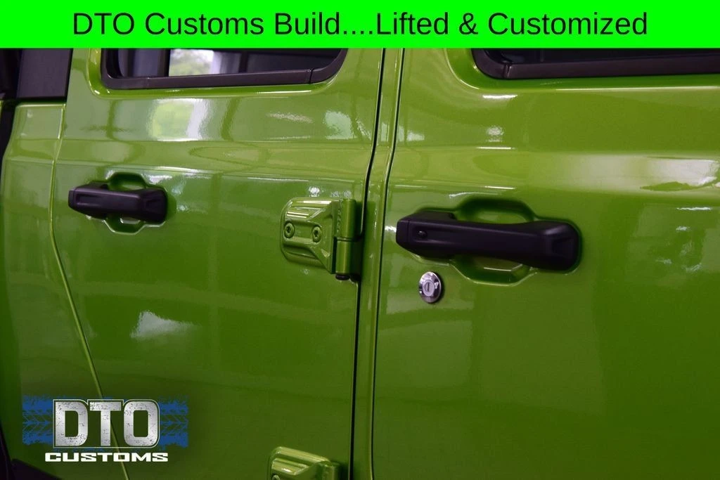 2025 Jeep JT Gladiator - Image 20 of 31