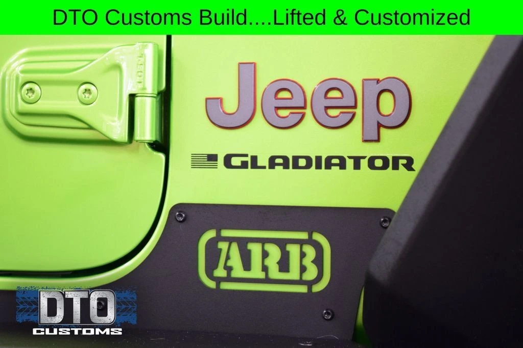 2025 Jeep JT Gladiator - Image 16 of 31