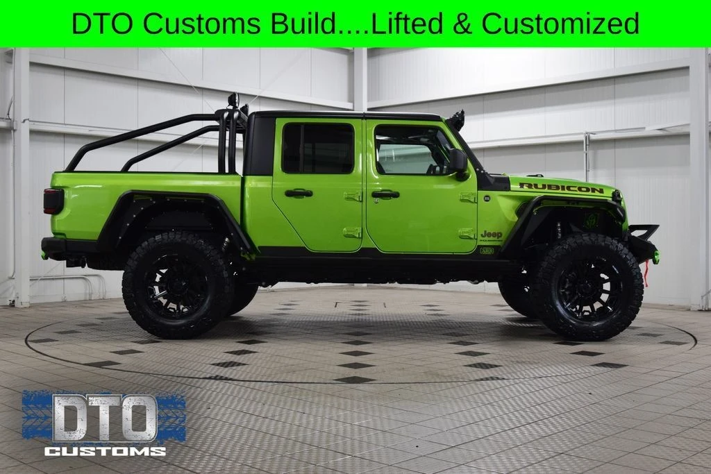 2025 Jeep JT Gladiator - Image 8 of 31