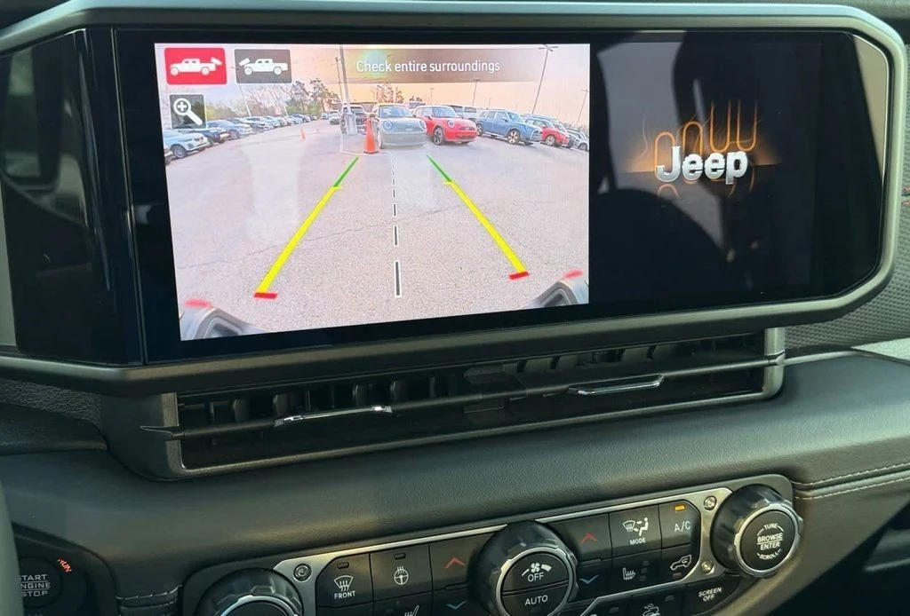 2025 Jeep JT Gladiator - Image 29 of 29
