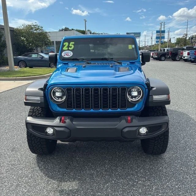 2025 Jeep JT Gladiator - Image 2 of 28