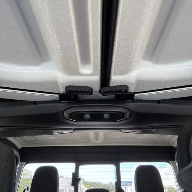 2025 Jeep JT Gladiator - Image 27 of 28