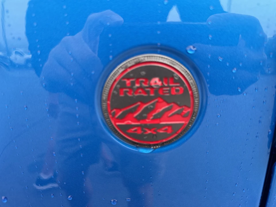 2025 Jeep JT Gladiator - Image 9 of 21