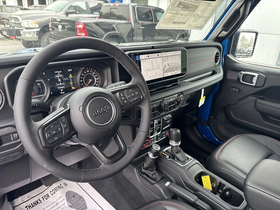 2025 Jeep JT Gladiator - Image 19 of 21