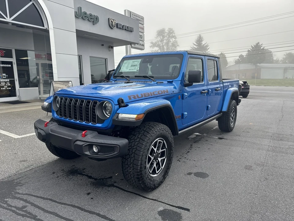 2025 Jeep JT Gladiator - Image 7 of 21