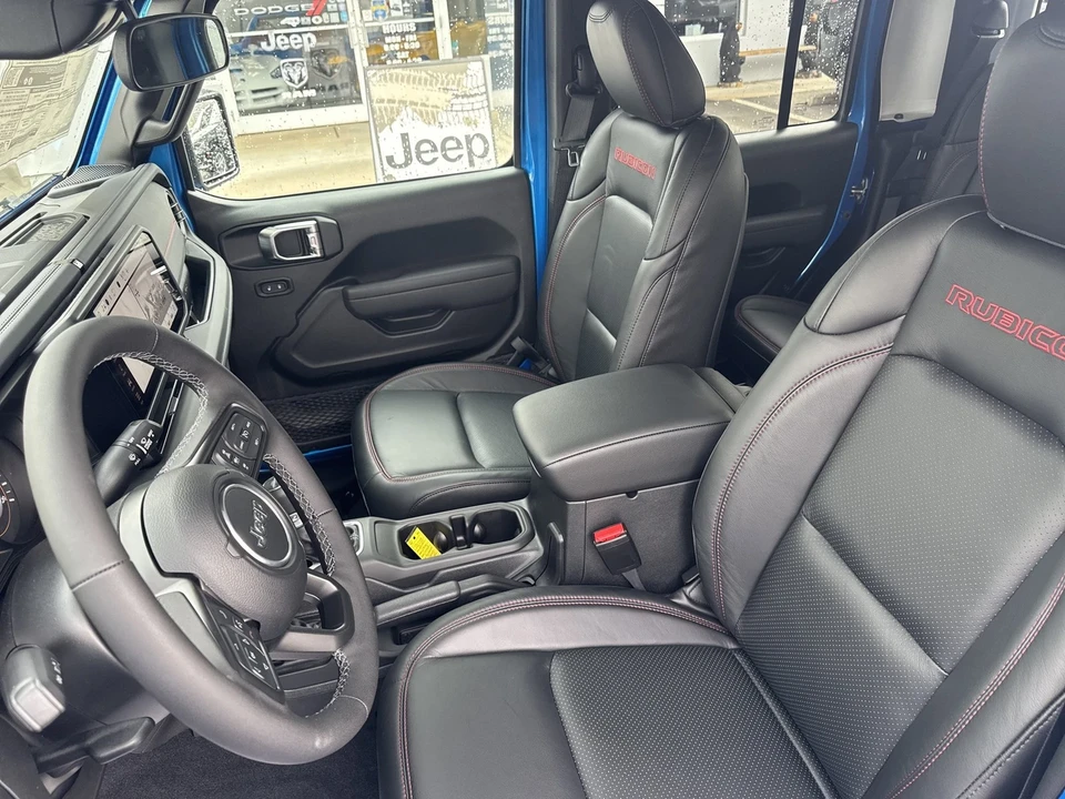 2025 Jeep JT Gladiator - Image 19 of 21
