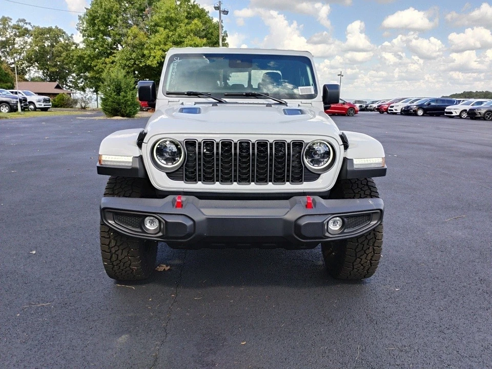 2025 Jeep JT Gladiator - Image 2 of 12