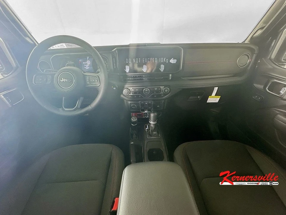 2025 Jeep JT Gladiator - Image 9 of 12