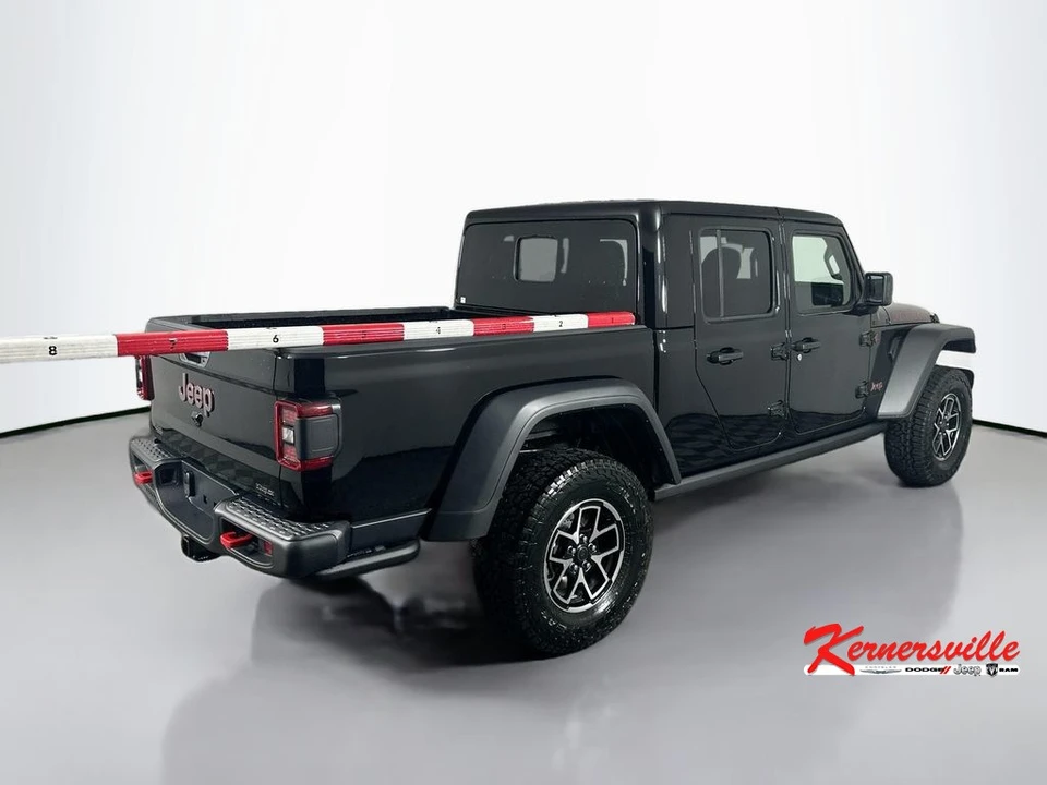 2025 Jeep JT Gladiator - Image 7 of 12