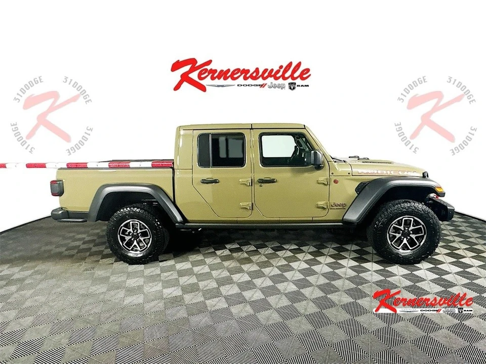 2025 Jeep JT Gladiator - Image 8 of 21