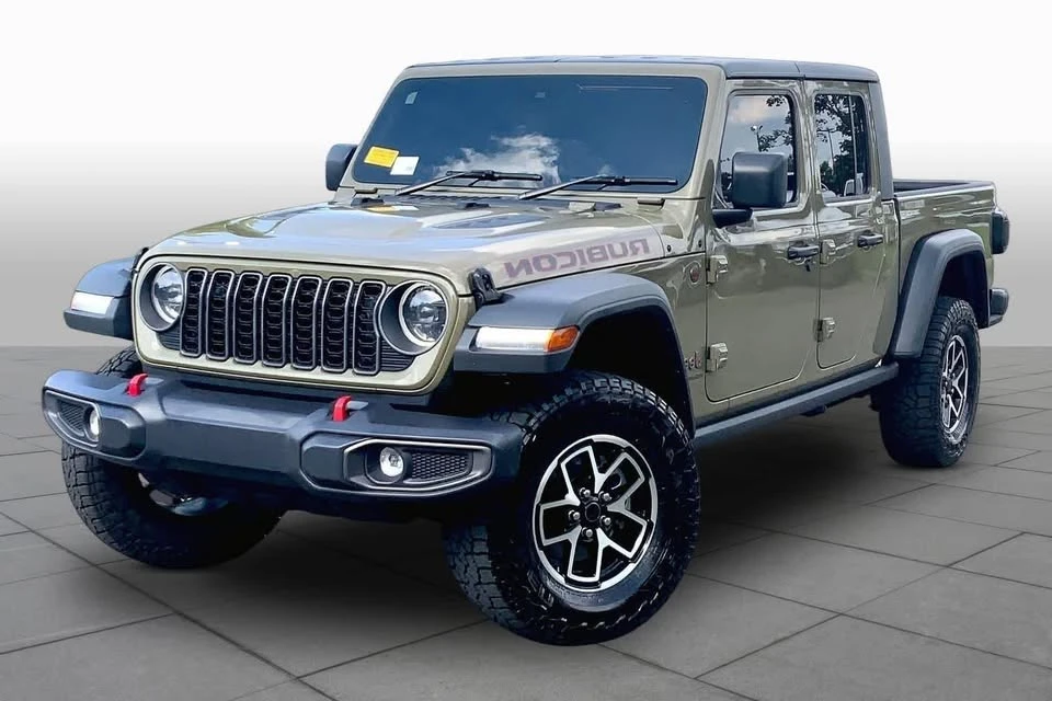 2025 Jeep JT Gladiator - Image 3 of 12