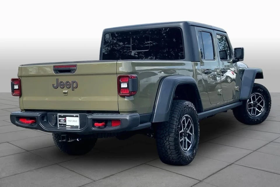 2025 Jeep JT Gladiator - Image 6 of 12
