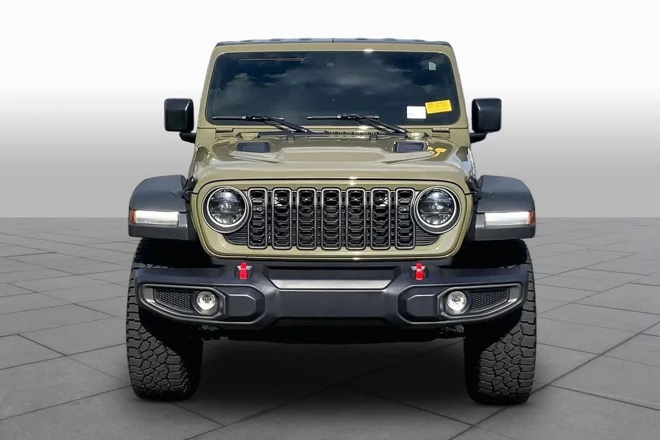 2025 Jeep JT Gladiator - Image 2 of 12