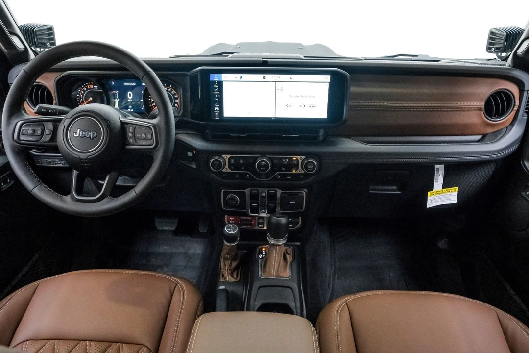 2025 Jeep JT Gladiator - Image 12 of 12