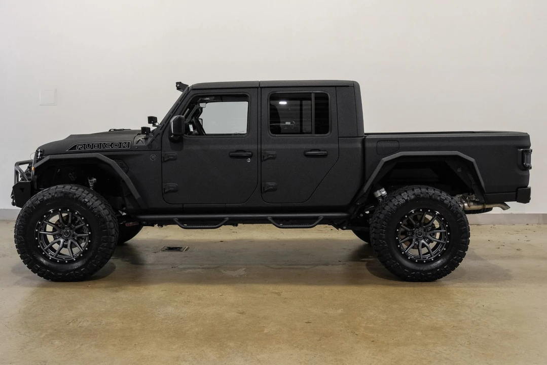 2025 Jeep JT Gladiator - Image 5 of 12