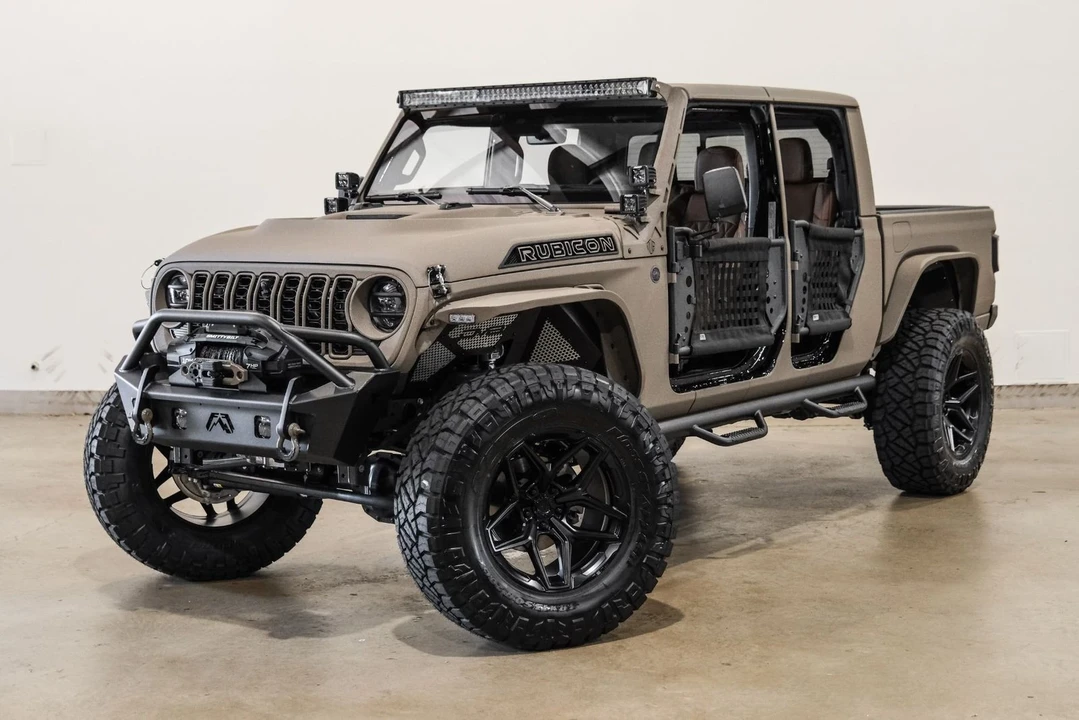 2025 Jeep JT Gladiator - Image 2 of 12