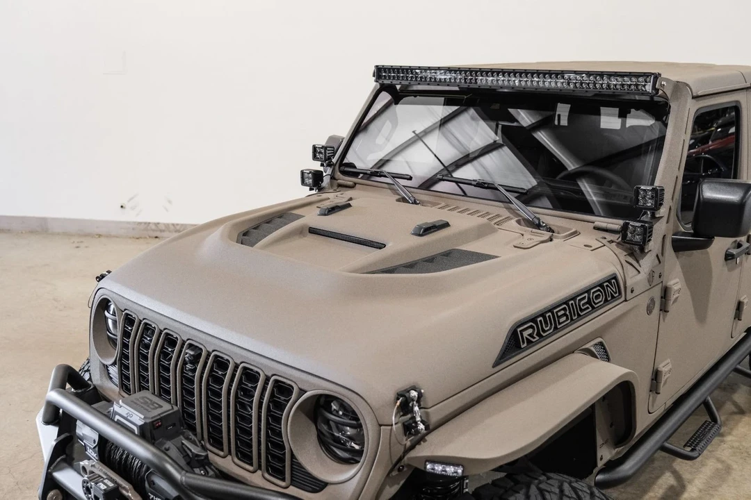 2025 Jeep JT Gladiator - Image 5 of 12