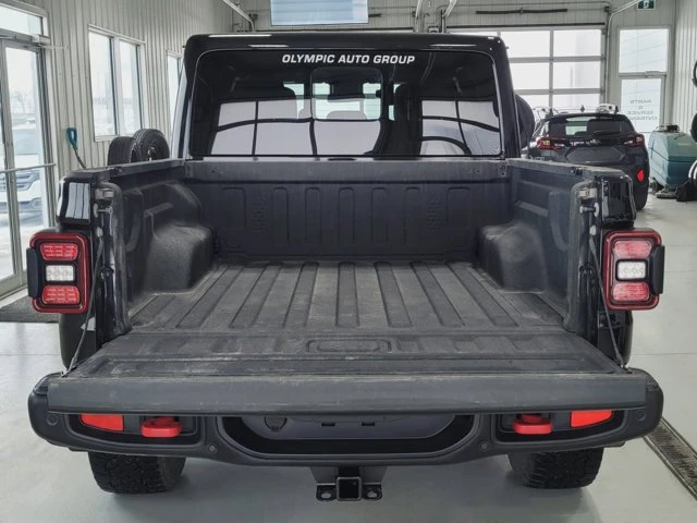 2025 Jeep JT Gladiator - Image 5 of 14